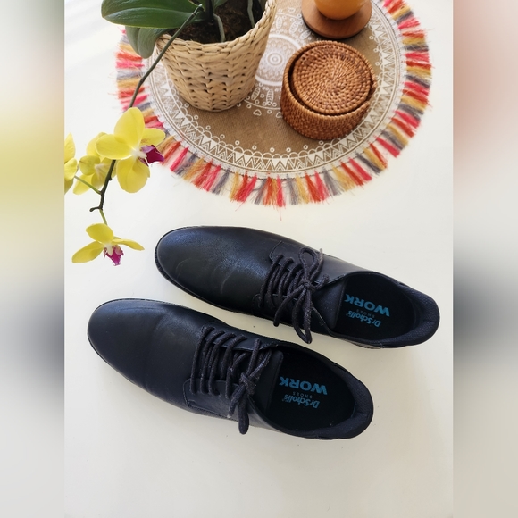 Dr Scholls work shoes - Picture 2 of 3